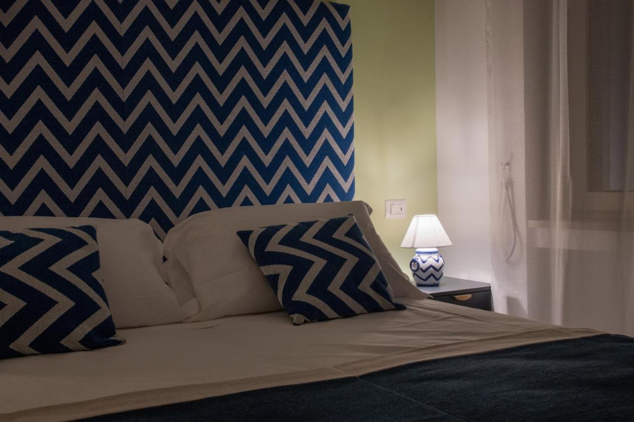 Aquae Romanae Piazza Lauro Affittacamere 3*
