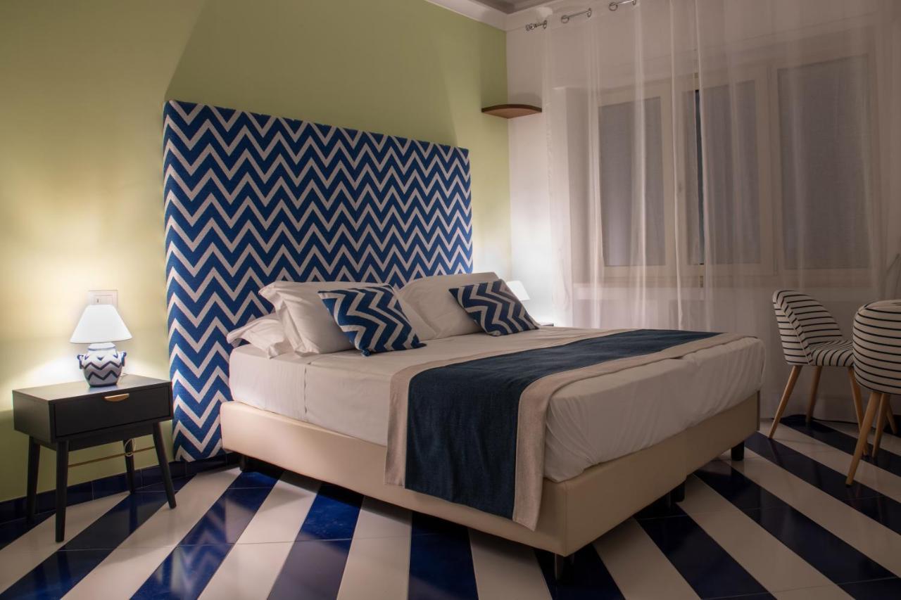 Aquae Romanae Piazza Lauro Affittacamere 3*