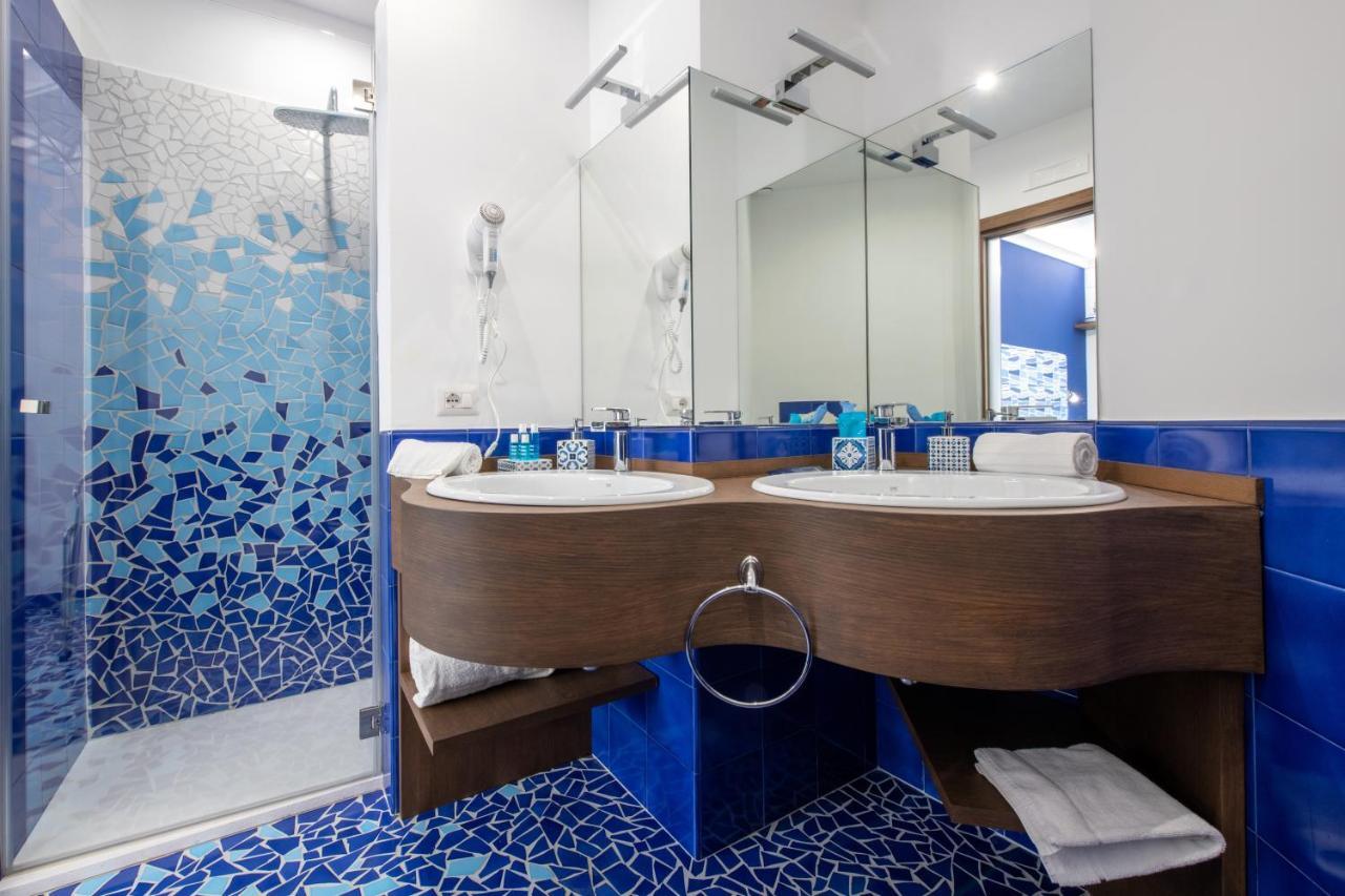Aquae Romanae Piazza Lauro Affittacamere 3*